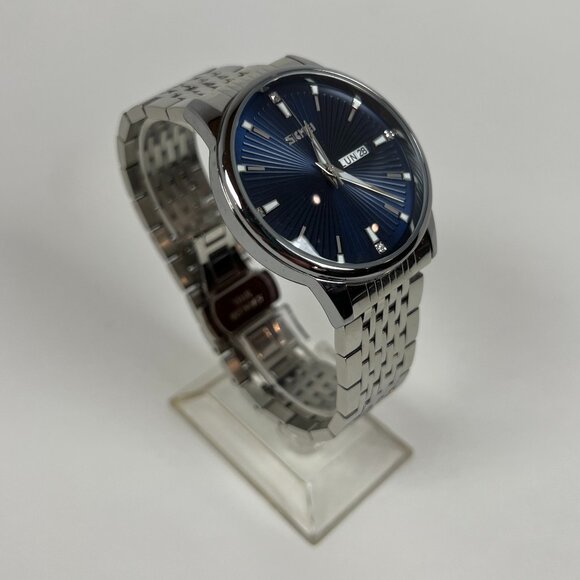 SKMEI Silver Luxury Calendar Quartz Stainless Steel Blue Face Men's Watch NEW - Picture 1 of 3